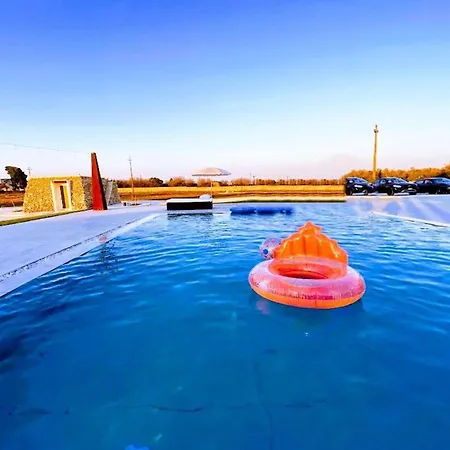 Agricola Chiani With Shared Pool Farm stay