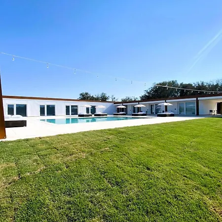 Agricola Chiani With Shared Pool