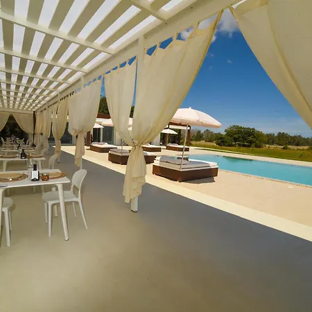 Agricola Chiani With Shared Pool